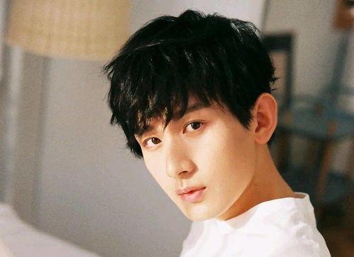 演员成毅最新爆料视频播放,演艺圈幕后故事大公开 第3张 演员成毅最新爆料视频播放,演艺圈幕后故事大公开 第3张